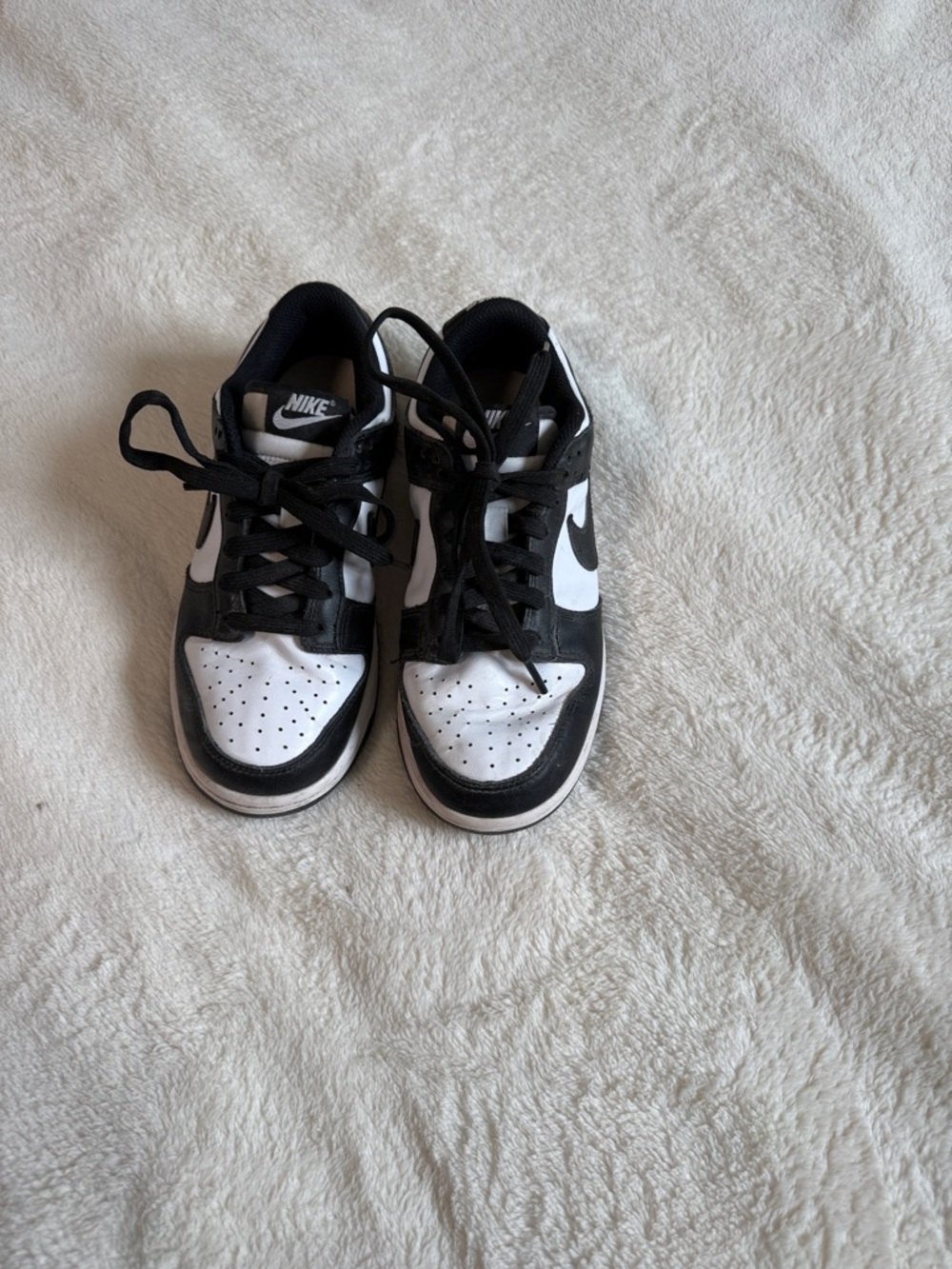 Nike Kids Black and White Low-Top Sneakers